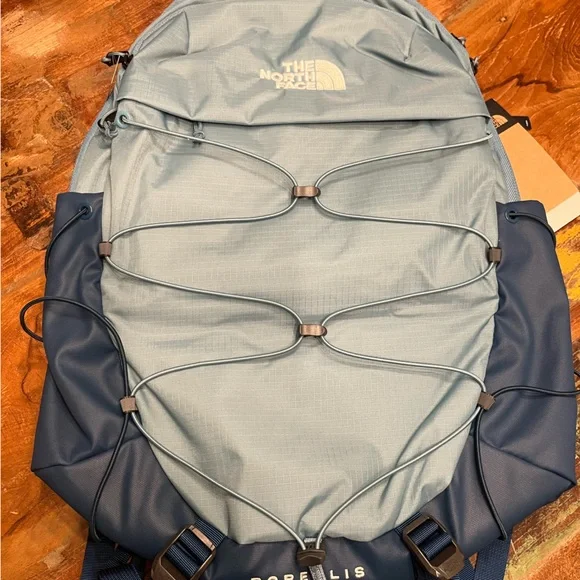 NWT North Face Women’s Borealis Backpack - Picture 2 of 9